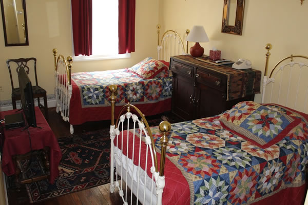 Our Guest Rooms The Leesburg Colonial Inn